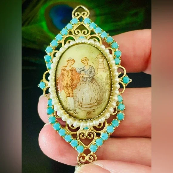 Vintage Victorian Gold and Turquoise Brooch - Picture 2 of 5